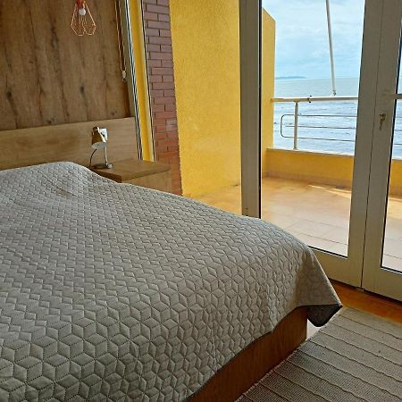 Apartman Dagmar Durres Exterior photo