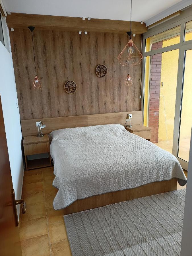 Apartman Dagmar Durres Exterior photo