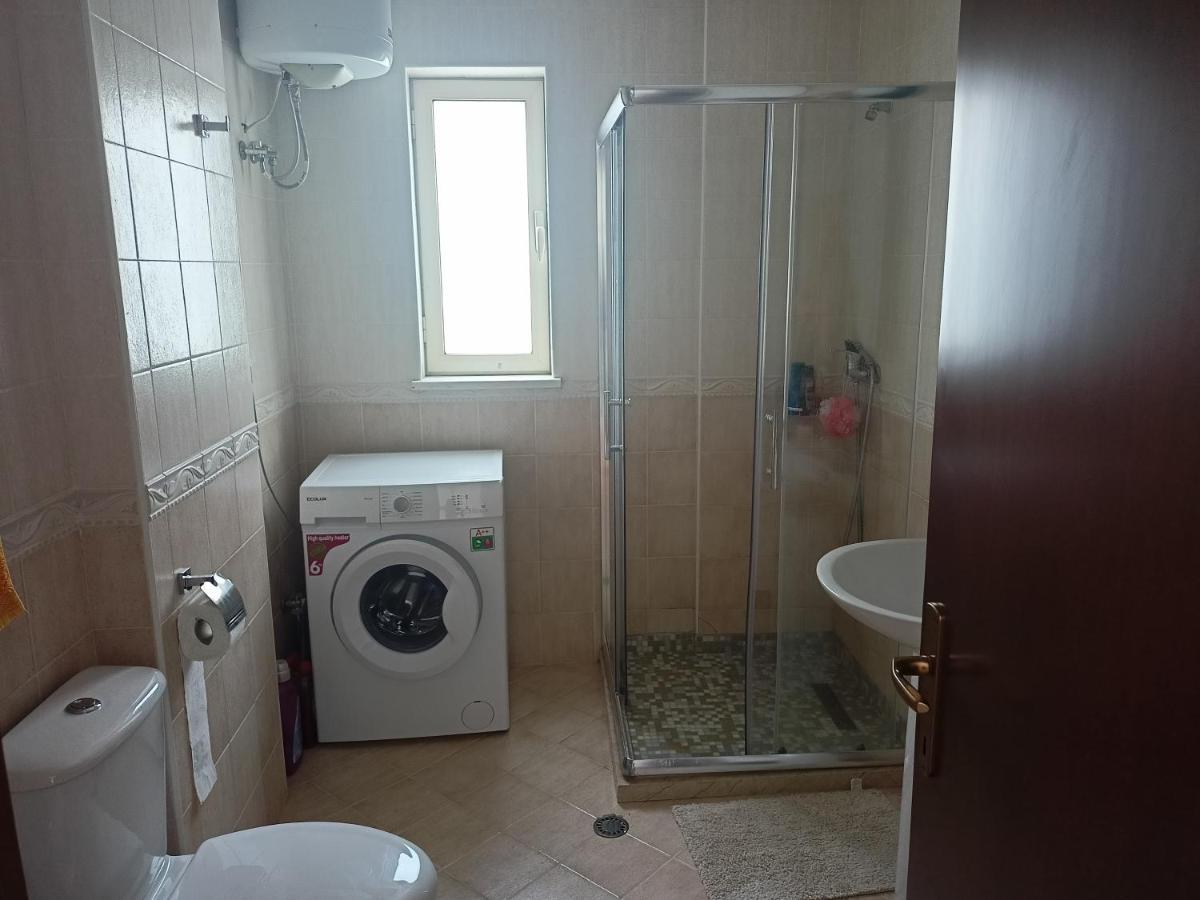 Apartman Dagmar Durres Exterior photo