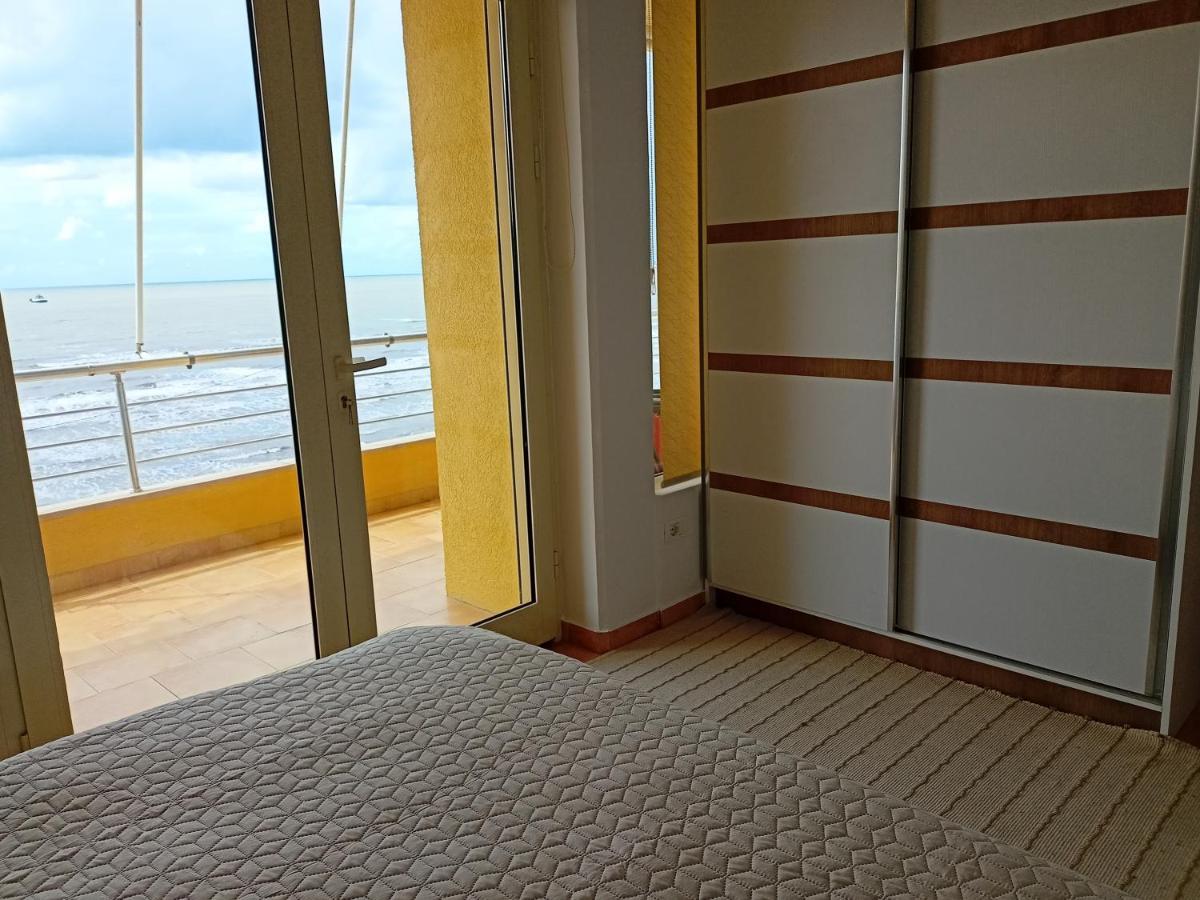 Apartman Dagmar Durres Exterior photo